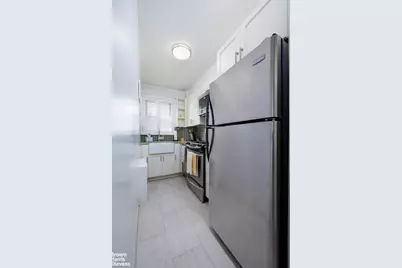 166 E 35th Street #10G, New York City, NY 10016 - Photo 9