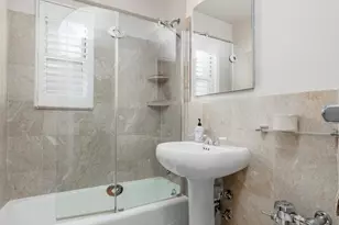 166 E 35th St, New York City, NY 10016 - Photo 11