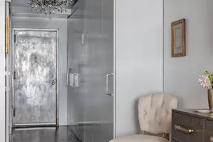 9 Barrow St, New York City, NY 10014 - Photo 5