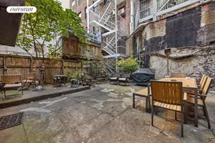 7 W 16th St, New York City, NY 10011 - Photo 19