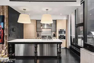 15 Union Square W, New York City, NY 10003 - Photo 3