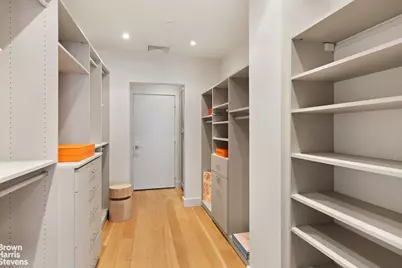 7 E 17th Street #PHS, New York City, NY 10003 - Photo 17