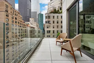 126 E 57th St, New York City, NY 10022 - Photo 1