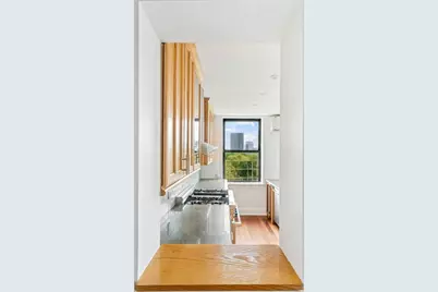 407 Central Park W #PHC, New York City, NY 10025 - Photo 5
