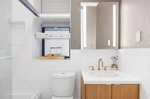 364 W 121st St, New York City, NY 10027 - Photo 9