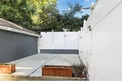 219-19 143rd Road, New York City, NY 11413 - Photo 7