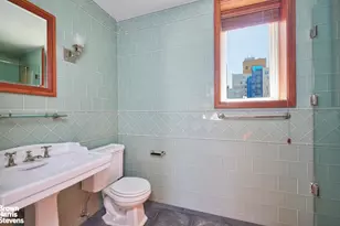 955 Lexington Ave, New York City, NY 10021 - Photo 7