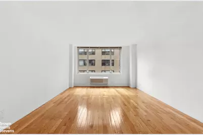 130 W 67th Street #9J, New York City, NY 10023 - Photo 3