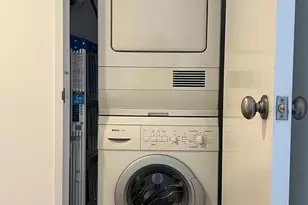 1600 Broadway, New York City, NY 10019 - Photo 5