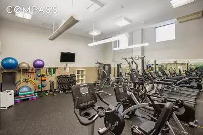 280 Rector Place #4L, New York City, NY 10280 - Photo 9