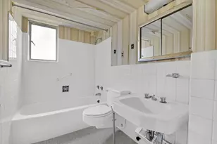 1050 5th Ave, New York City, NY 10028 - Photo 25