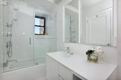 325 E 72nd Street #C12, New York City, NY 10021 - Photo 7