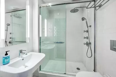 325 E 72nd Street #C12, New York City, NY 10021 - Photo 9