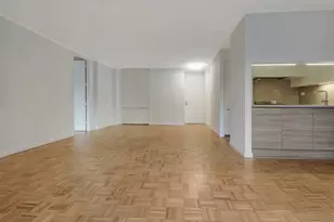 161 W 61st St, New York City, NY 10023 - Photo 15