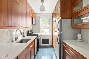 3725 Henry Hudson Parkway W, New York City, NY 10463 - Photo 3