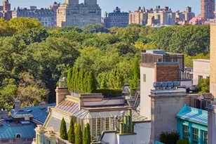 28 E 70th St, New York City, NY 10021 - Photo 17