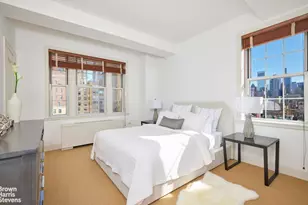28 E 70th St, New York City, NY 10021 - Photo 9