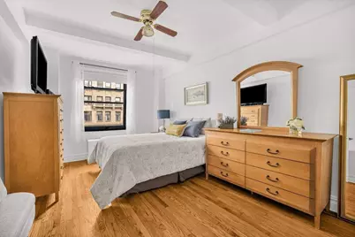 121 W 72nd Street #5C, New York City, NY 10023 - Photo 3