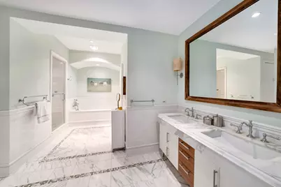 43 W 64th Street #4B, New York City, NY 10023 - Photo 9