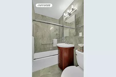 360 E 72nd Street #B811, New York City, NY 10021 - Photo 5