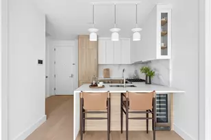184 Hawthorne St, New York City, NY 11225 - Photo 3