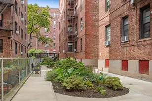 657 E 26th St, Brooklyn, NY 11210 - Photo 9