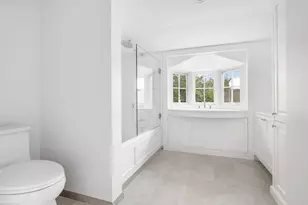 25 Middagh St, New York City, NY 11201 - Photo 15