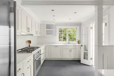 25 Middagh Street, New York City, NY 11201 - Photo 5