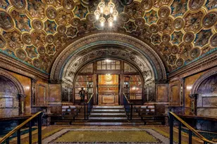 205 W 57th St, New York City, NY 10019 - Photo 13