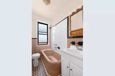 1710 Ave H #F6, New York City, NY 11230 - Photo 7