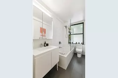 242 E 19th Street #2C, New York City, NY 10003 - Photo 7