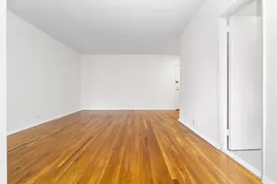 242 E 38th St, New York City, NY 10016 - Photo 5