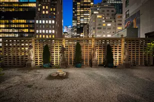 58 W 58th St, New York City, NY 10019 - Photo 13