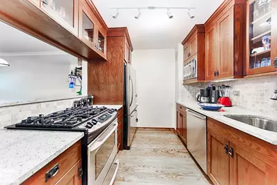 330 3rd Avenue #8H, New York City, NY 10010 - Photo 3