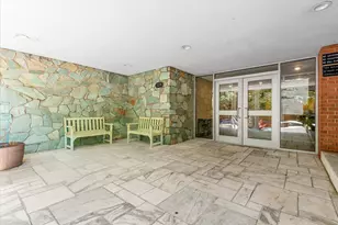 579 W 215th St, New York City, NY 10034 - Photo 17