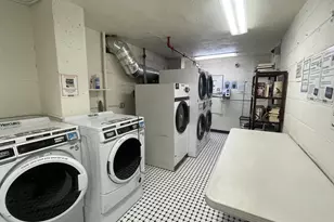 579 W 215th St, New York City, NY 10034 - Photo 21