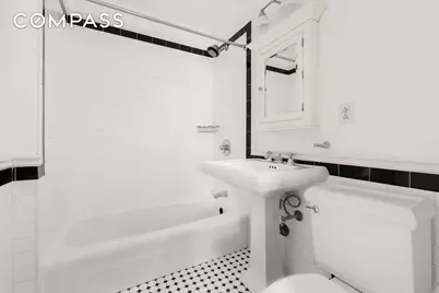 1641 3rd Avenue #28K, New York City, NY 10128 - Photo 9