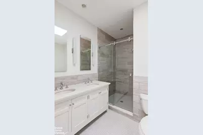 36 Rutland Road, New York City, NY 11225 - Photo 9