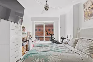 530 E 76th St, New York City, NY 10021 - Photo 17