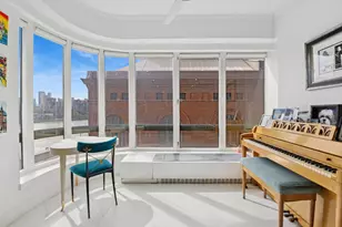 530 E 76th St, New York City, NY 10021 - Photo 3