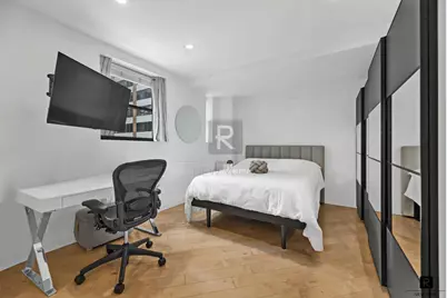 150 W 51st Street #1919, New York City, NY 10019 - Photo 5