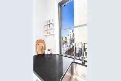 55 E 65th Street #7A, New York City, NY 10065 - Photo 11