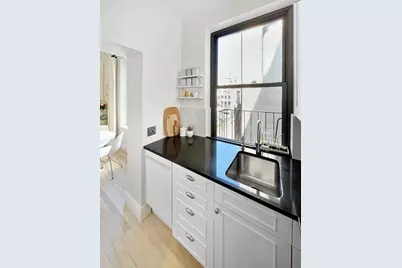 55 E 65th Street #7A, New York City, NY 10065 - Photo 13