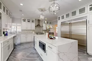 55 Nicole Loop, New York City, NY 10301 - Photo 7