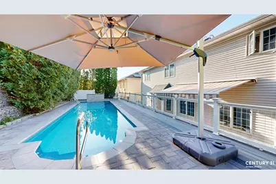 55 Nicole Loop, New York City, NY 10301 - Photo 21