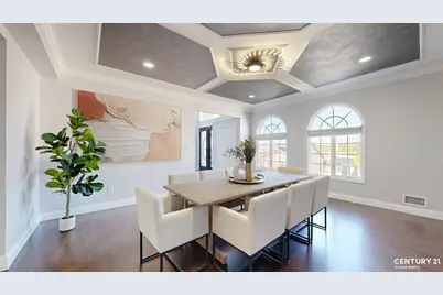 55 Nicole Loop, New York City, NY 10301 - Photo 3