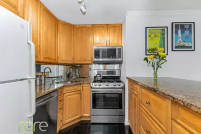 340 E 93rd Street #23G, New York City, NY 10128 - Photo 3