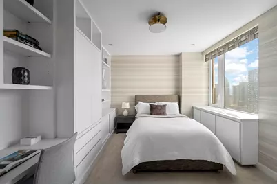 300 E 77th Street #27/28B, New York City, NY 10075 - Photo 11