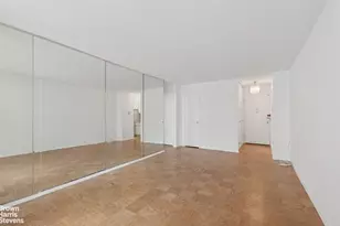 300 E 54th St, New York City, NY 10022 - Photo 5