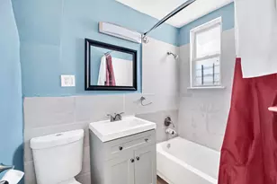 95-07 Cresskill Pl, New York City, NY 11435 - Photo 27